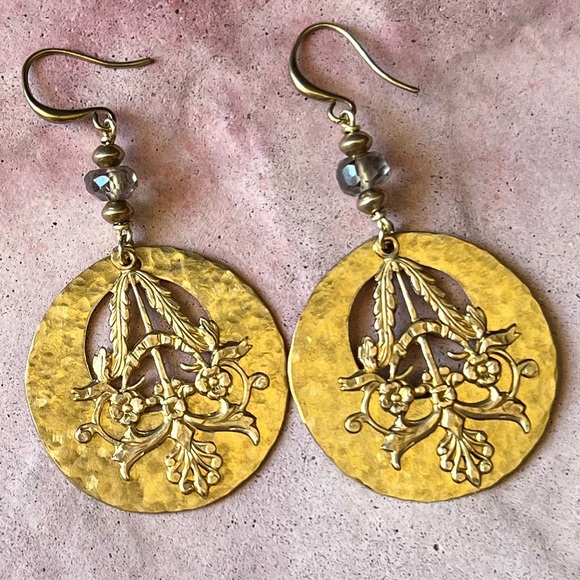 Handmade gemstone nouveau earrings. - Picture 2 of 9